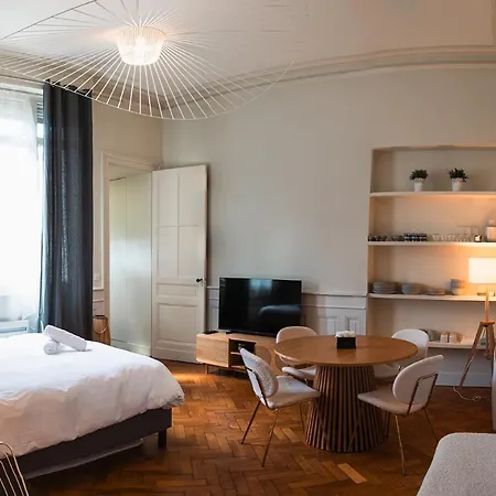Tanesse - Souplex 1 Chambre, Elegant Et Calme 아파트 *